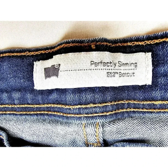 Levis 30X32 Womens 512 Perfectly Slimming Bootcut Size 10M Blue Denim Logo Jeans - Picture 5 of 14